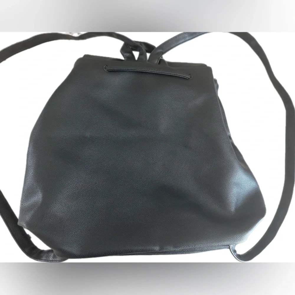 Victoria’s Secret Black Backpack‎ - NWT - Picture 4 of 6